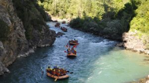Nueva temporada de rafting en Huesca en Eseraventura