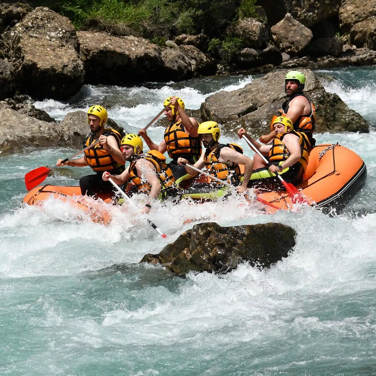 Rafting adulto – Desfiladero de Pirámides