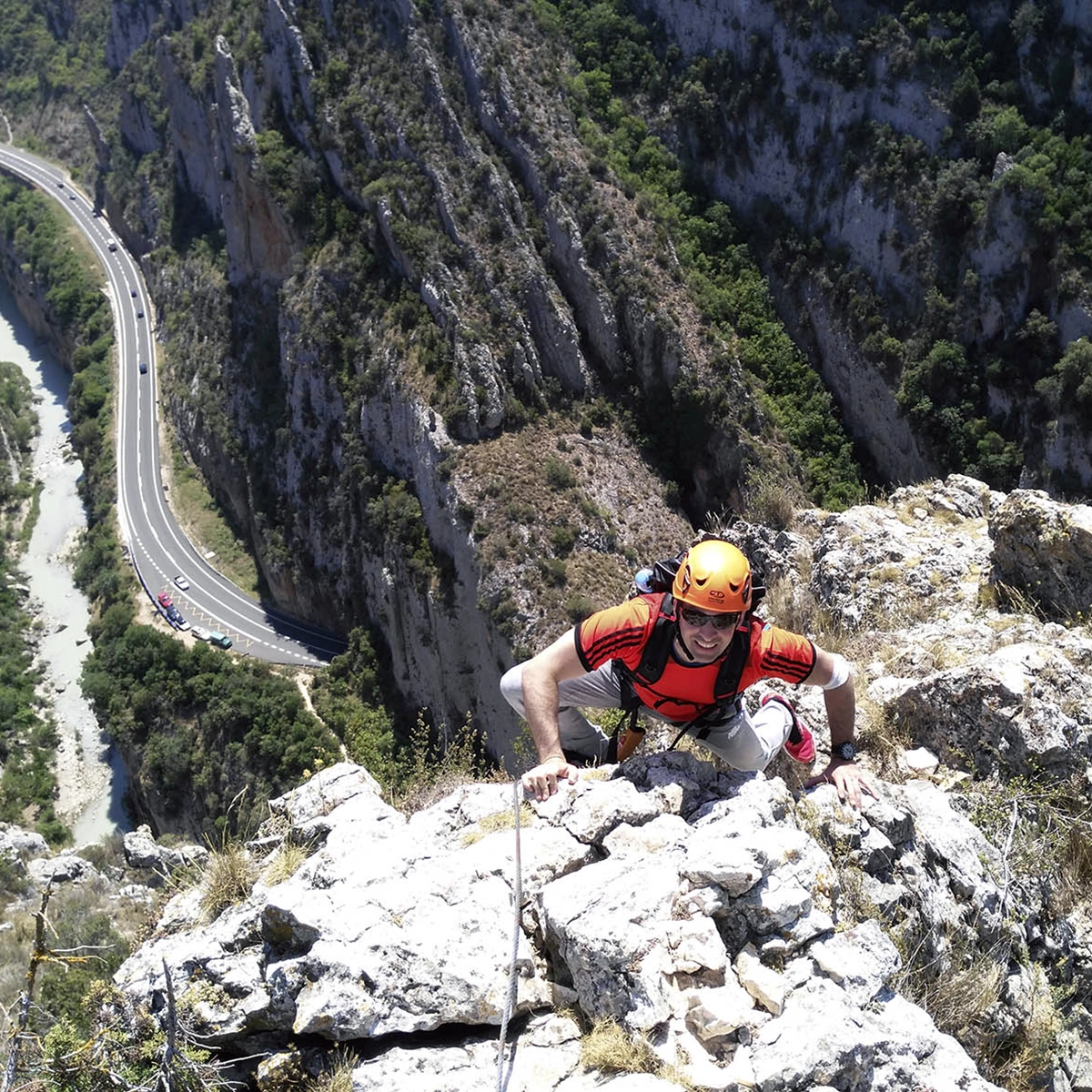 PA1 — Rafting Familiar + Vía Ferrata Nivel 1